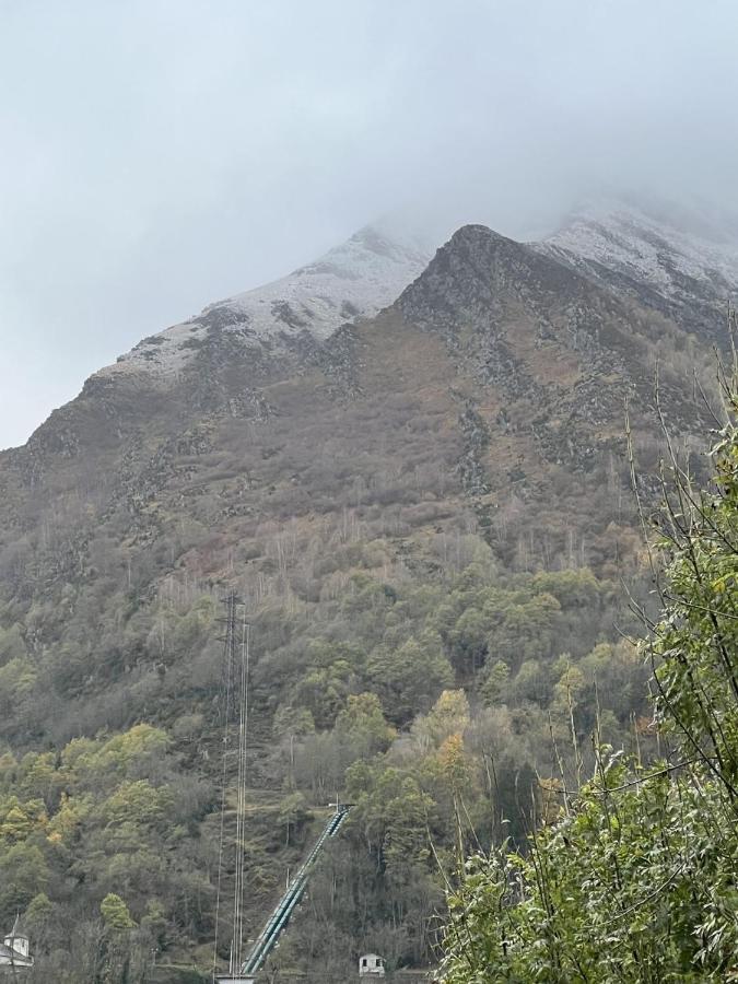 Appt T2 4 Pers Saint Lary Centre Village Parking מראה חיצוני תמונה