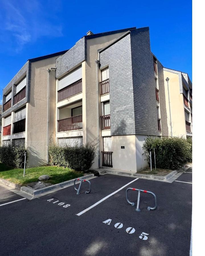 Appt T2 4 Pers Saint Lary Centre Village Parking מראה חיצוני תמונה